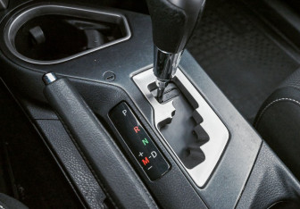 Подержанный автомобиль Toyota RAV4 2018 года (16 фото)