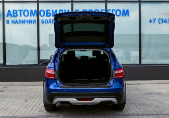 Подержанный автомобиль LADA (ВАЗ) Vesta Wagon 2020 года (20 фото)