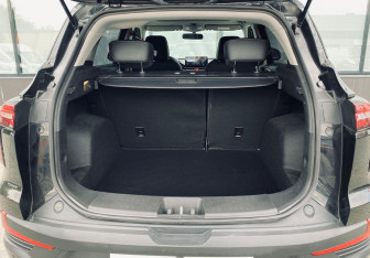 Подержанный автомобиль Москвич 3 2023 года (20 фото)