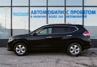 Подержанный автомобиль Nissan X-Trail 2014 года (2 фото)