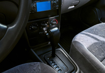 Подержанный автомобиль Kia Spectra Sedan 2007 года (9 фото)