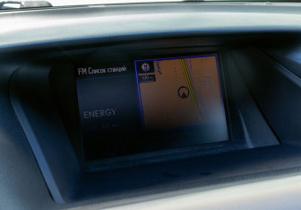 Подержанный автомобиль Lexus RX 2012 года (15 фото)