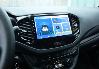 Подержанный автомобиль LADA (ВАЗ) Vesta Sedan 2018 года (12 фото)