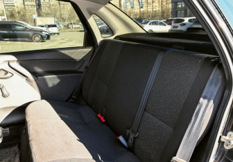 Подержанный автомобиль LADA (ВАЗ) Granta Sedan 2013 года (14 фото)