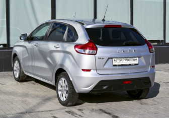 Подержанный автомобиль LADA (ВАЗ) XRAY 2018 года (3 фото)
