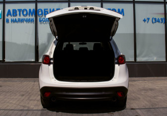 Подержанный автомобиль Mazda CX-5 2014 года (20 фото)