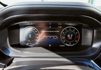 Подержанный автомобиль Omoda S5 2023 года (11 фото)