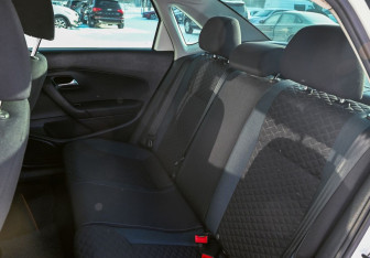 Подержанный автомобиль Volkswagen Polo Sedan 2019 года (19 фото)