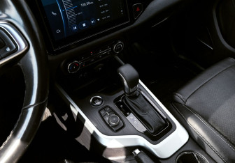 Подержанный автомобиль Chery Tiggo 4 2021 года (10 фото)