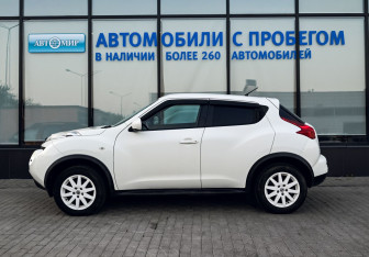 Подержанный автомобиль Nissan Juke 2012 года (2 фото)