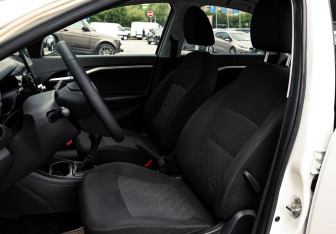 Подержанный автомобиль LADA (ВАЗ) Vesta Sedan 2017 года (14 фото)