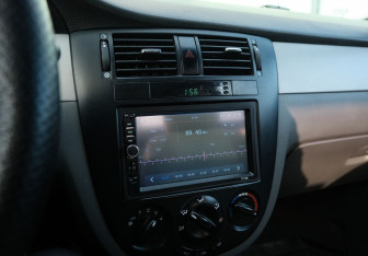 Подержанный автомобиль Chevrolet Lacetti Sedan 2011 года (12 фото)