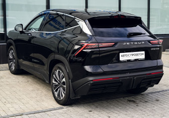 Подержанный автомобиль Jetour Dashing 2024 года (3 фото)