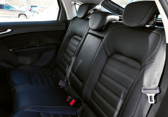 Подержанный автомобиль Renault Arkana 2019 года (19 фото)