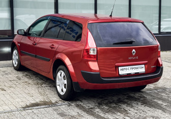 Подержанный автомобиль Renault Megane Wagon 2006 года (3 фото)
