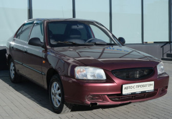 Подержанный автомобиль Hyundai Accent Sedan 2008 года (7 фото)