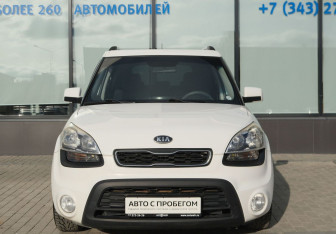 Подержанный автомобиль Kia Soul 2012 года (8 фото)