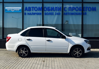 Подержанный автомобиль LADA (ВАЗ) Granta Liftback 2018 года (6 фото)