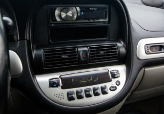 Подержанный автомобиль Chevrolet Rezzo 2008 года (14 фото)