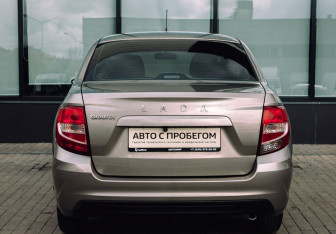 Подержанный автомобиль LADA (ВАЗ) Granta Liftback 2020 года (4 фото)