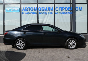 Подержанный автомобиль Toyota Camry Sedan 2015 года (6 фото)