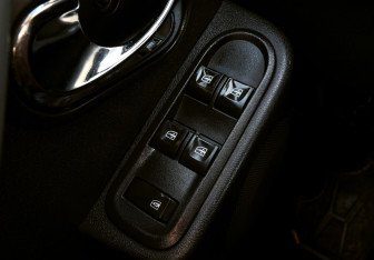 Подержанный автомобиль Nissan Terrano 2019 года (12 фото)