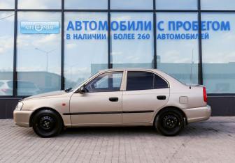 Подержанный автомобиль Hyundai Accent Sedan 2006 года (2 фото)