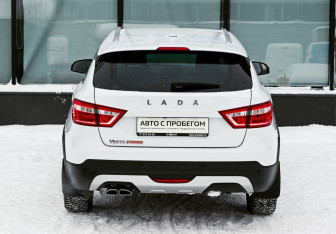 Подержанный автомобиль LADA (ВАЗ) Vesta Wagon 2020 года (4 фото)