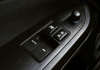 Подержанный автомобиль Suzuki Vitara 2021 года (12 фото)