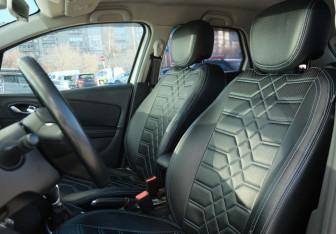 Подержанный автомобиль Renault Kaptur 2021 года (20 фото)