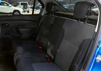 Подержанный автомобиль Renault Logan Sedan 2020 года (17 фото)