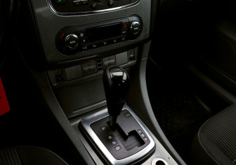 Подержанный автомобиль Ford Focus Hatchback 2010 года (10 фото)