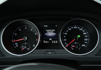 Подержанный автомобиль Volkswagen Tiguan 2019 года (16 фото)