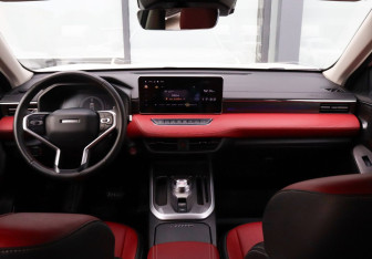 Подержанный автомобиль Haval Jolion 2024 года (19 фото)