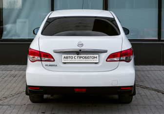 Подержанный автомобиль Nissan Almera Sedan 2014 года (4 фото)