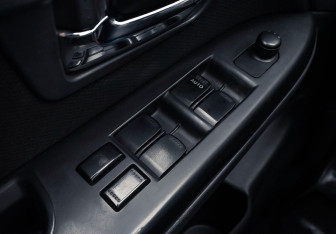 Подержанный автомобиль Suzuki SX4 Hatchback 2010 года (6 фото)
