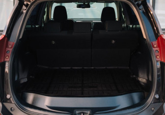 Подержанный автомобиль Toyota RAV4 2014 года (16 фото)