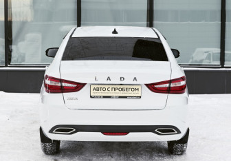 Подержанный автомобиль LADA (ВАЗ) Vesta Sedan 2023 года (4 фото)
