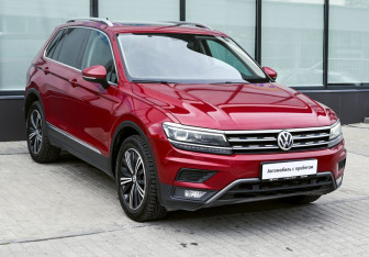 Подержанный автомобиль Volkswagen Tiguan 2018 года (7 фото)