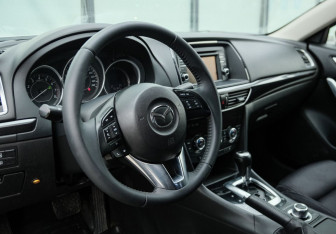 Подержанный автомобиль Mazda 6 Sedan 2013 года (9 фото)