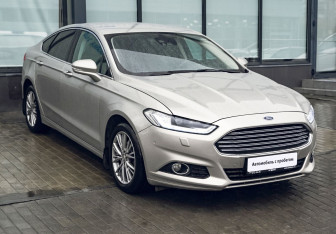 Подержанный автомобиль Ford Mondeo Sedan 2016 года (7 фото)