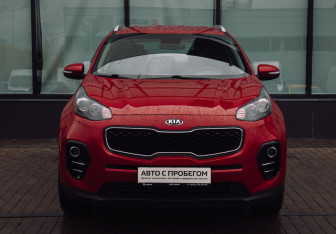 Подержанный автомобиль Kia Sportage 2018 года (8 фото)