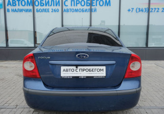 Подержанный автомобиль Ford Focus Sedan 2007 года (4 фото)