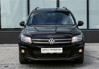 Подержанный автомобиль Volkswagen Tiguan 2013 года (8 фото)