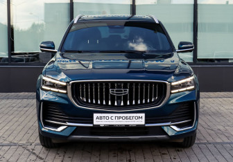 Подержанный автомобиль Geely Monjaro 2024 года (8 фото)
