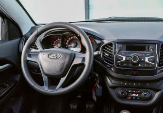 Подержанный автомобиль LADA (ВАЗ) Vesta Sedan 2021 года (11 фото)