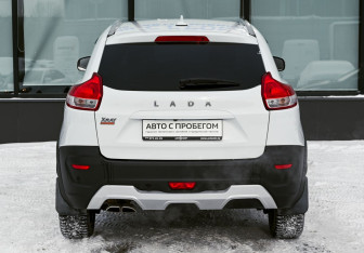 Подержанный автомобиль LADA (ВАЗ) XRAY 2019 года (4 фото)