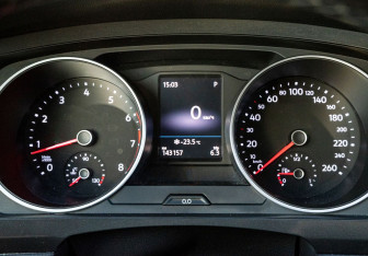 Подержанный автомобиль Volkswagen Tiguan 2017 года (21 фото)