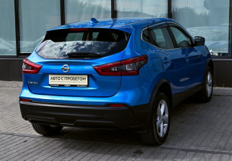 Подержанный автомобиль Nissan Qashqai 2019 года (5 фото)