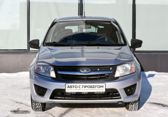 Подержанный автомобиль LADA (ВАЗ) Granta Liftback 2015 года (8 фото)